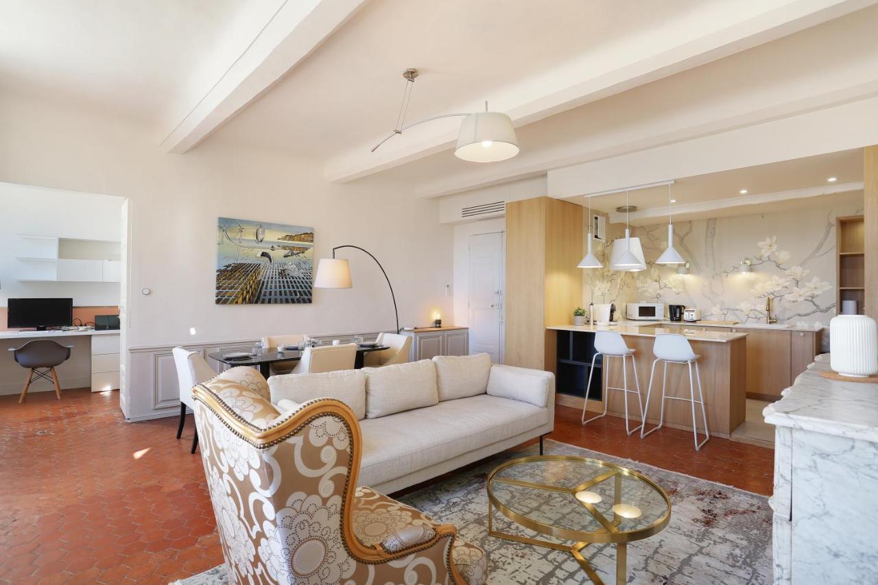 Les Suites De Montigny Aix-en-Provence Luaran gambar