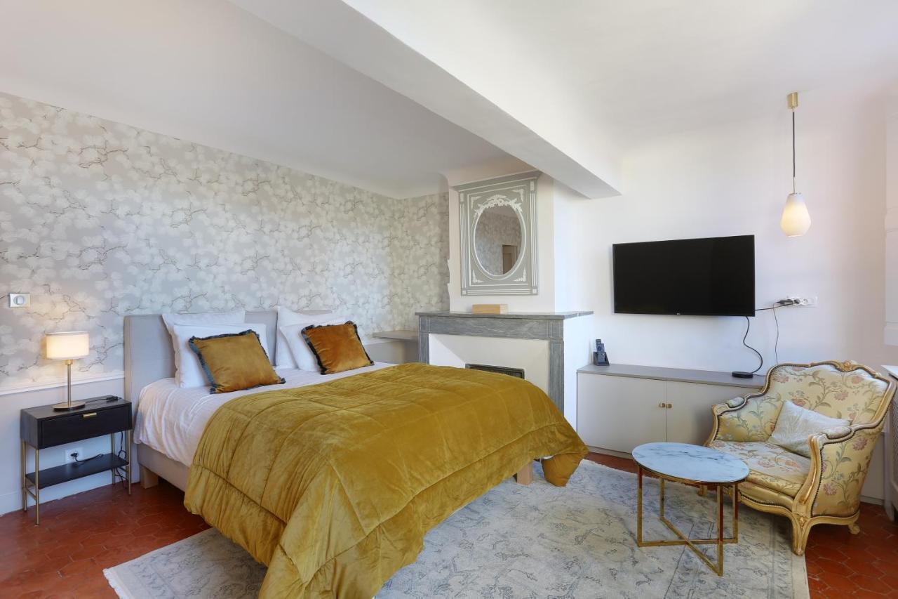 Les Suites De Montigny Aix-en-Provence Luaran gambar