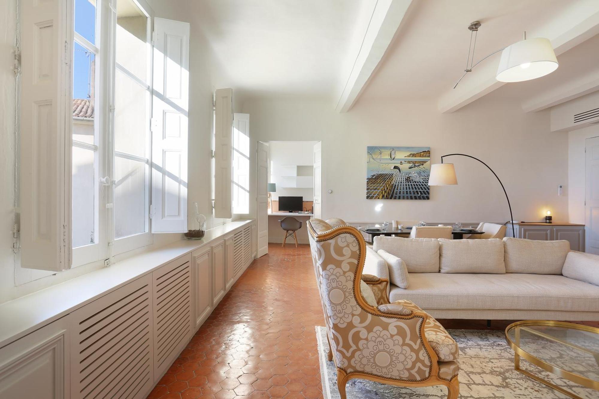 Les Suites De Montigny Aix-en-Provence Luaran gambar