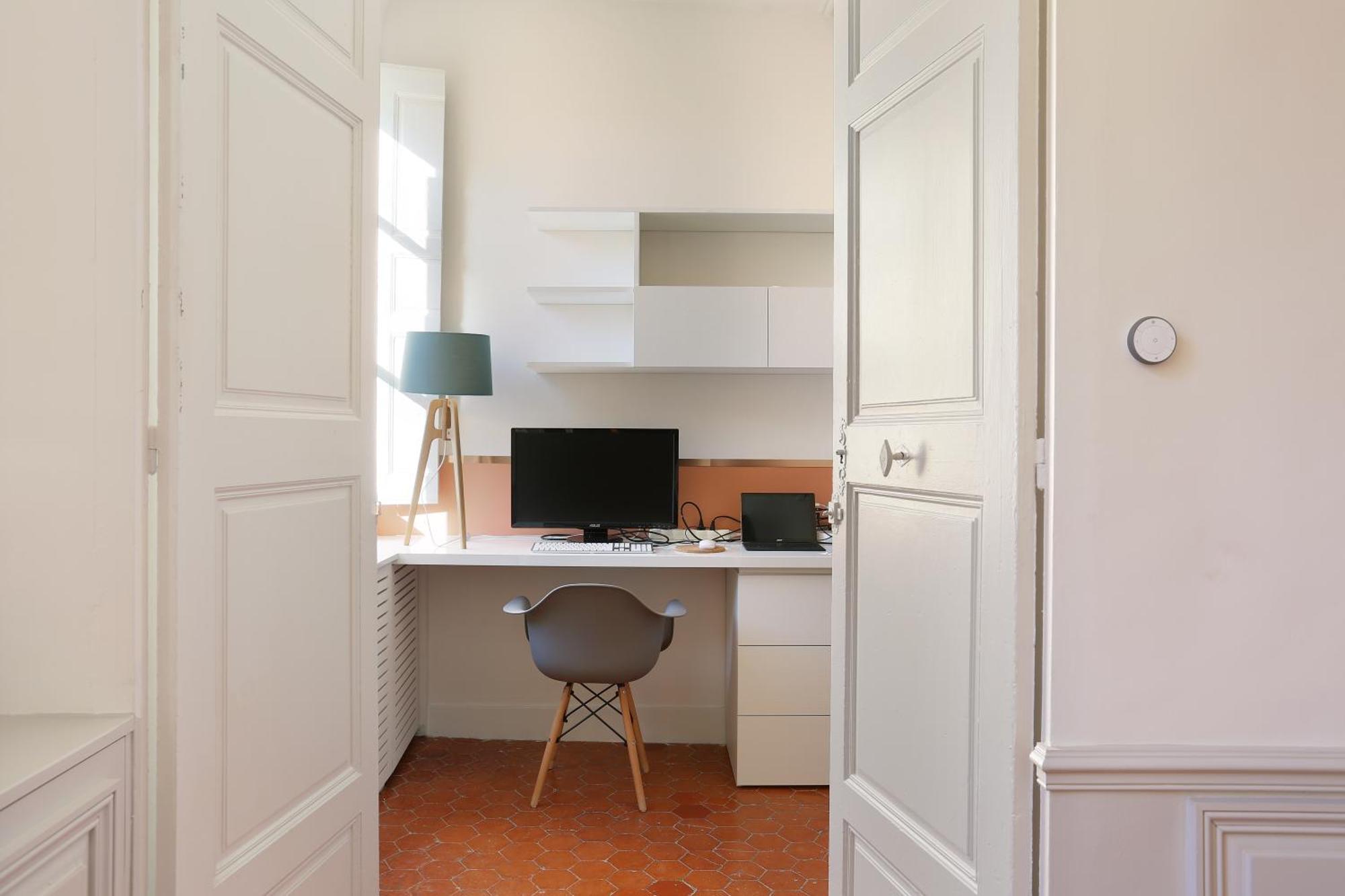 Les Suites De Montigny Aix-en-Provence Luaran gambar